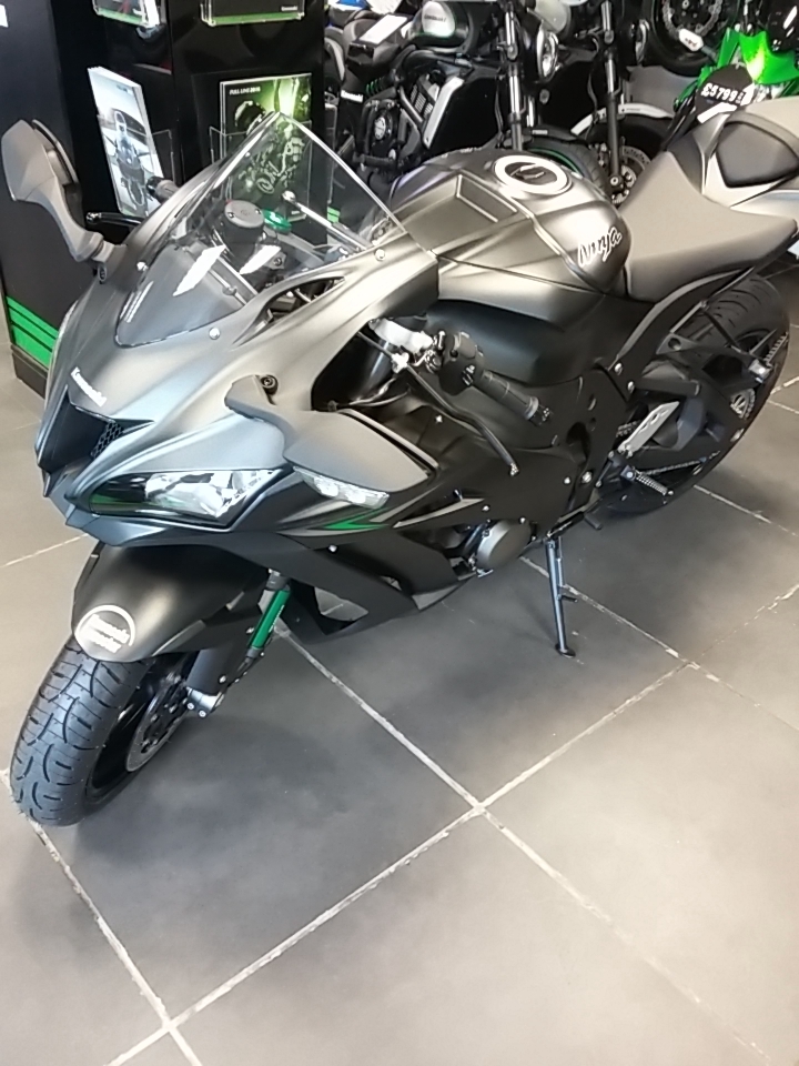 2016 ZX10R
