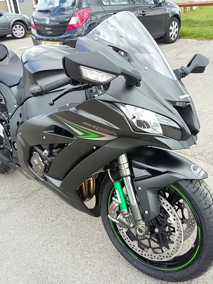 2016 ZX10R